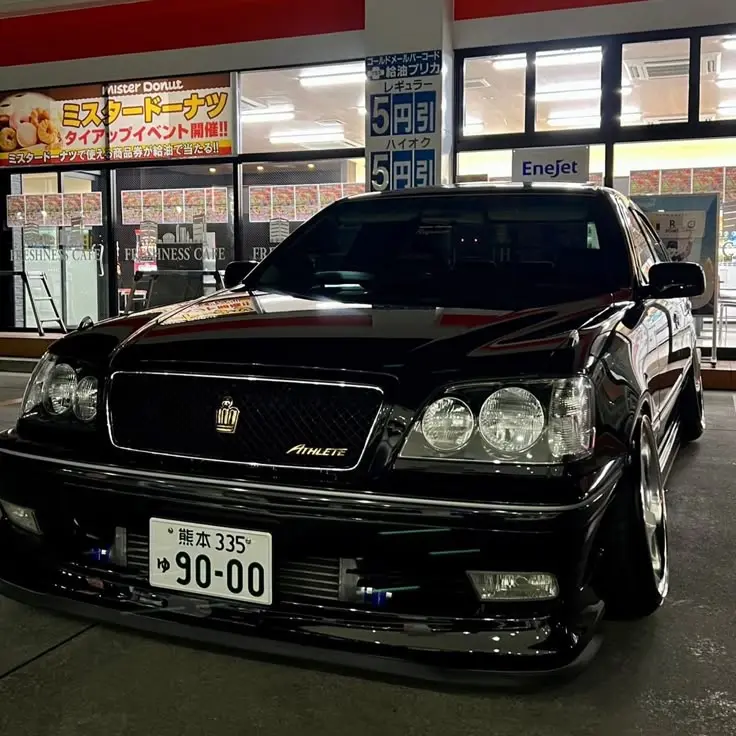 Toyota Crown ♕