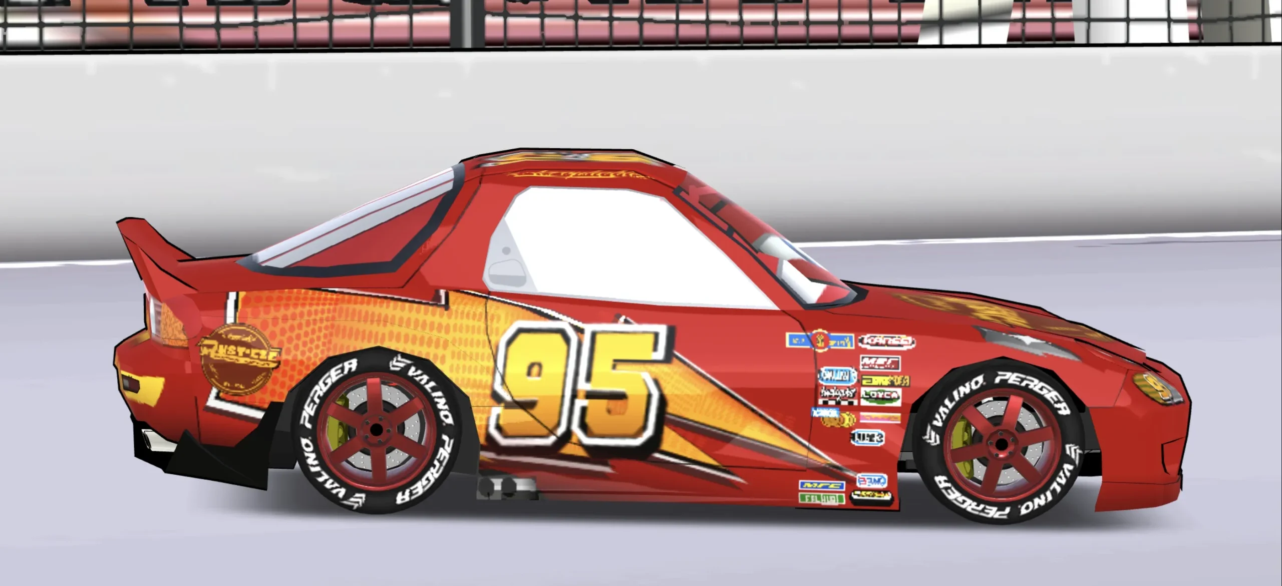 Lightning McQueen 2 Lightning McQueen (2)